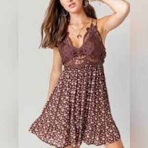 Trixxi Chocolate Lace Dress